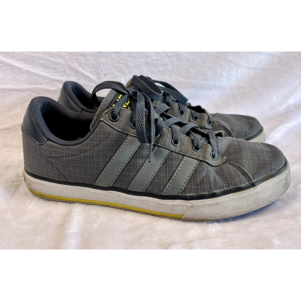 Adidas Neo SE‎ Daily Vulc Mens 9.5 Gray Yellow Skateboard Sneakers Walking Shoes